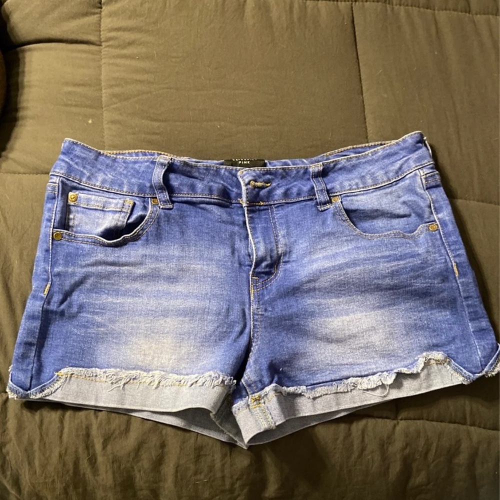 Women’s denim shorts